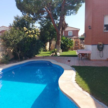 Habitacion,Piscina Y Jardin Azuqueca de Henares Exteriér fotografie